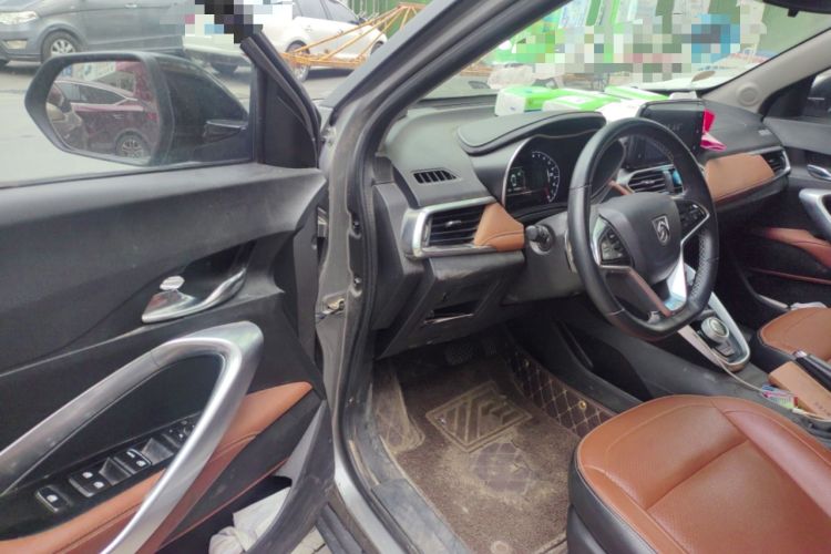 Used Baojun 510 2017 1.5L Automatic Luxury Model Driver Seat