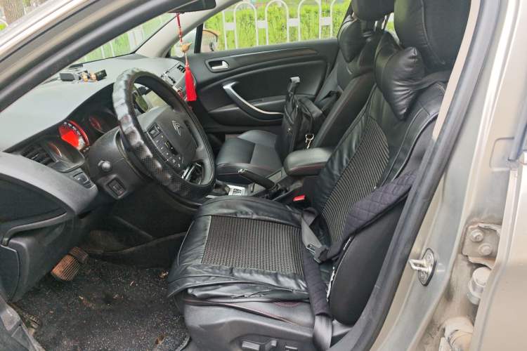 Used Citroen C5 2014 1.6T Automatic Luxury Model Left Front Seat