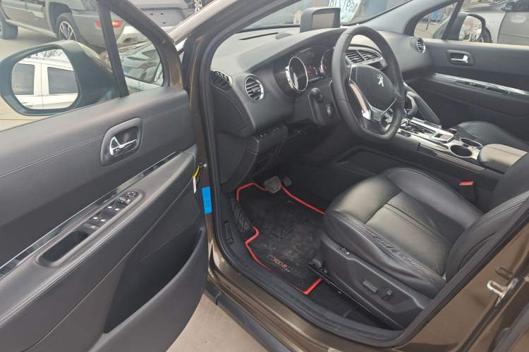 Used Peugeot 3008 2013 2.0L Automatic Trend Edition
