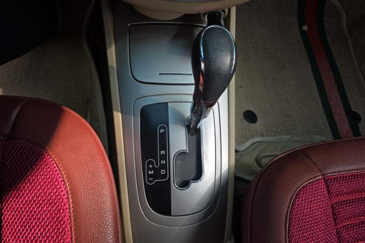 Used Buick Excelle 2013 1.5L Automatic Classic Model
