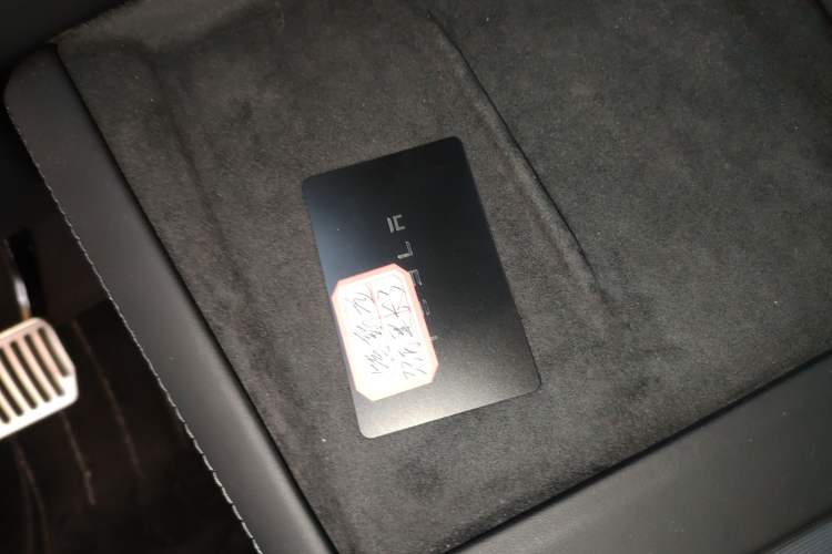 Used Tesla Model 3 2023 Long-Range All-Wheel-Drive Version