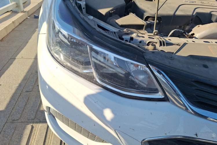 Used Chevrolet Cruze 2017 1.5L Automatic Pioneer Sunroof Edition