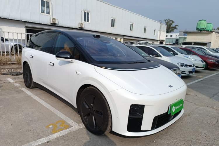 Used Li Auto Li Auto i8 2025 Model Standard Version