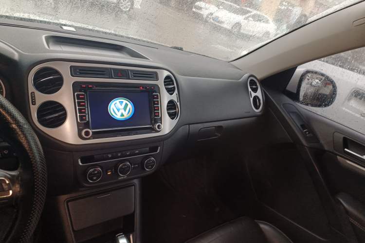 Used Volkswagen Tiguan L 2016 280TSI Automatic Two-Wheel Drive Silk Road Comfort Edition
