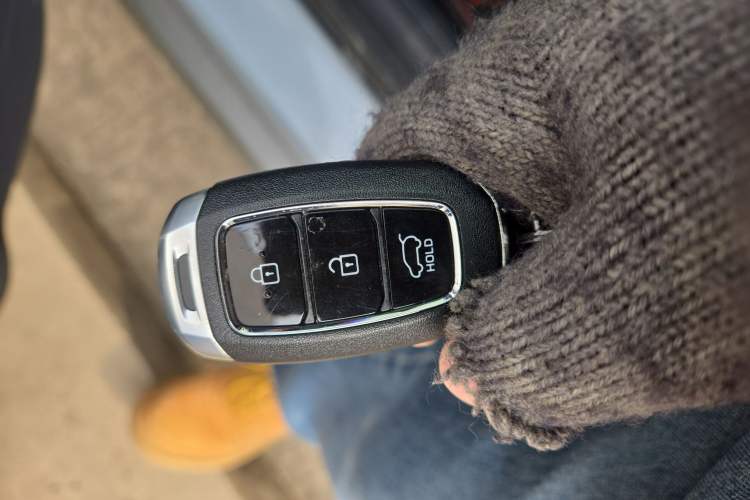 Used Hyundai ix35 2023 Musso 2.0L Flagship Edition TOP
