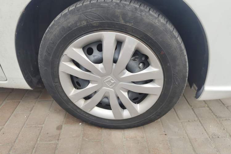 Used Honda Fit 2023 1.5L CVT Trend Edition Right Front Wheel Hub