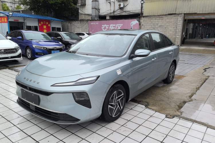 Used Roewe D6 2025 450 km Premium Edition