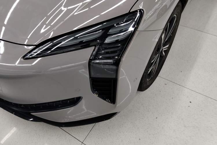 Used Hongqi EH7 2024 820 Pro Left Front Headlight