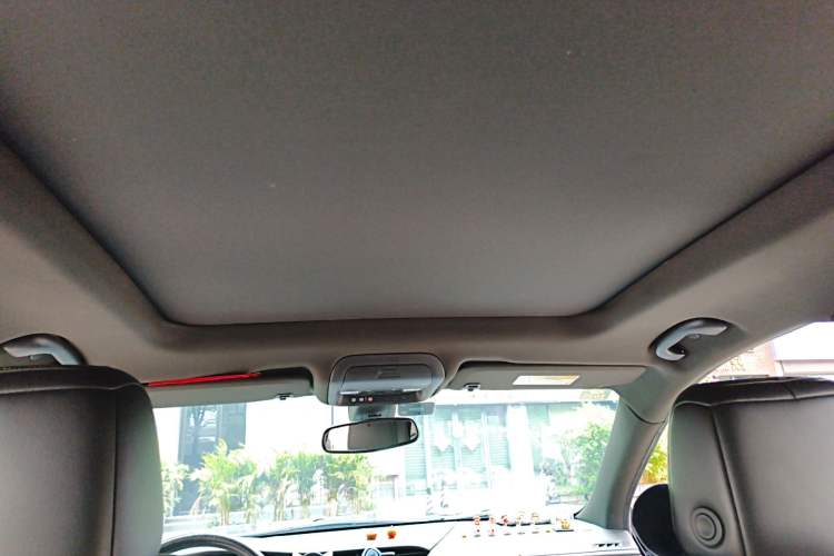 Used Cadillac XT6 2021 28T Six-Seater Four-Wheel-Drive Luxury Version
