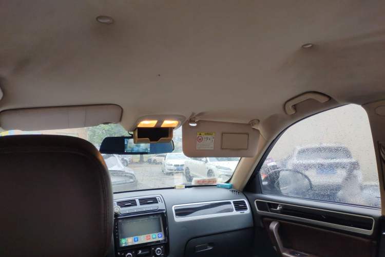 Used Yema T70 2016 Upgraded Model 1.5T Manual Leading Version Headliner