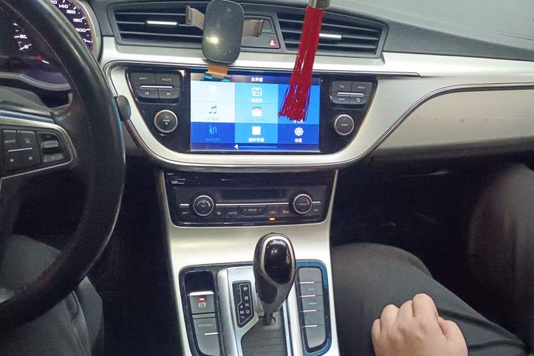 Used Geely Auto Emgrand GL 2017 1.8L DCT Elite Model