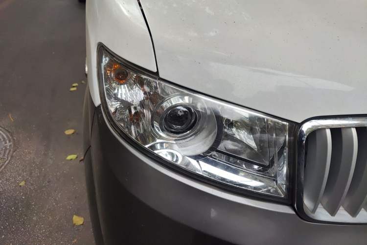 Used Jinbei Hiace X30 2018 1.5L Cargo Van Standard Version DLCG14 Right Front Headlight