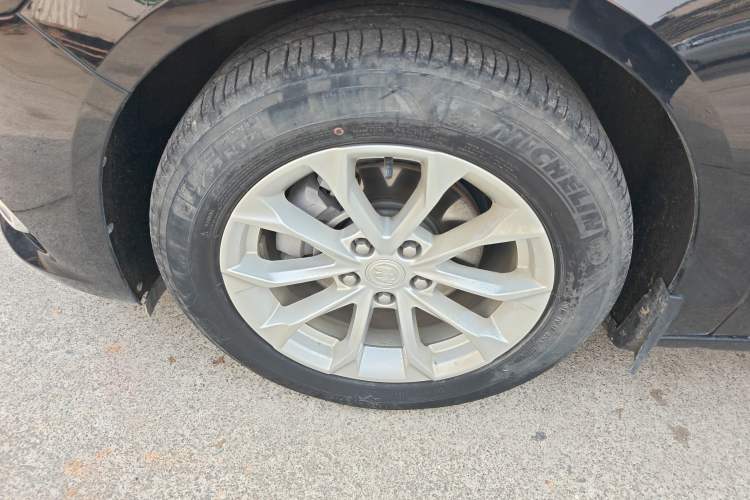 Used Buick LaCrosse 2022 552T Luxury Version Exterior 4