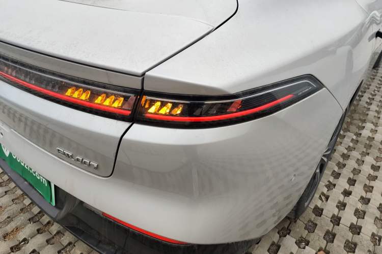 Used Dongfeng eπ eπ007 2025 Model Pure-Electric 565 All-Wheel-Drive Max Leading Edition