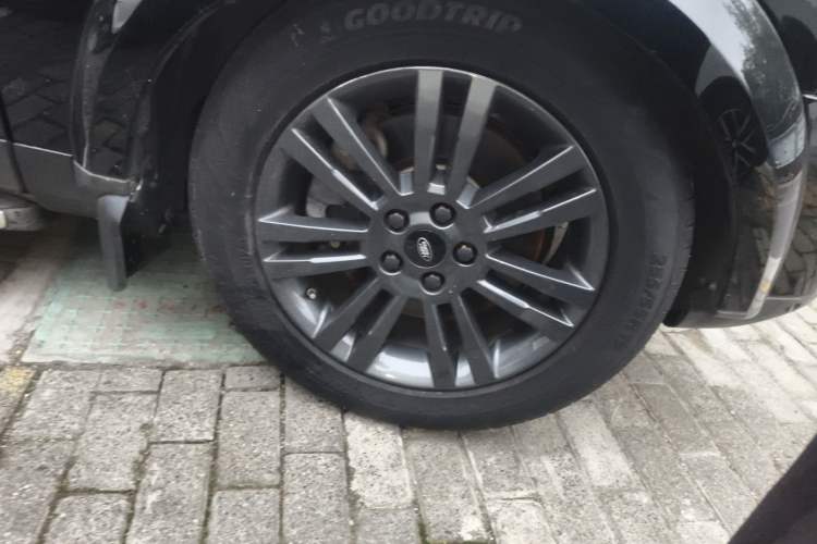 Used Land Rover Discovery 2014 3.0 SC V6 HSE
