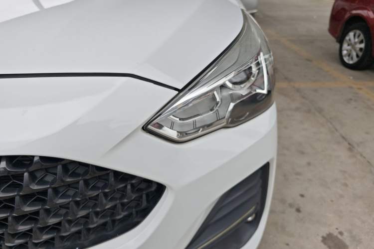 Used Haval M6 2019 1.5T DCT Two-Wheel Drive Elite Version China V Standard