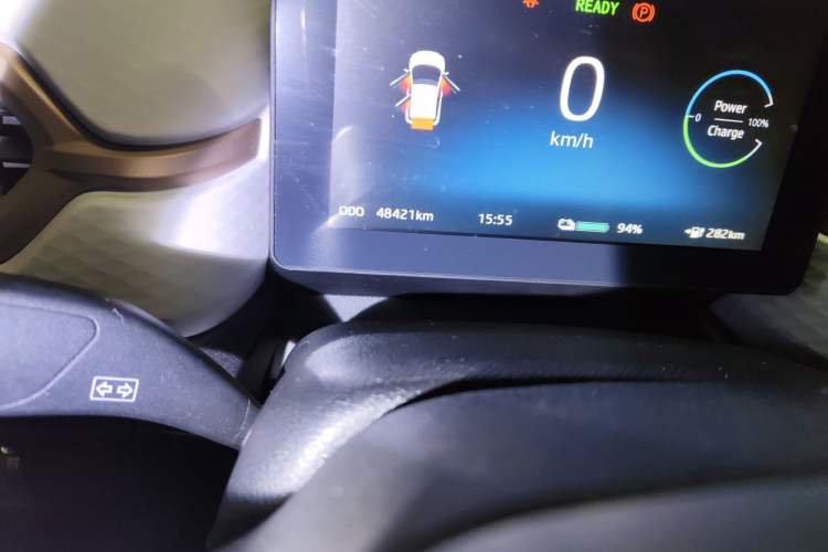 Used SOL E10X 2022 Flower Fairy Design Four-Leaf Clover
