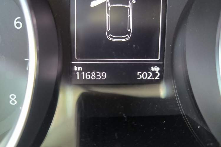 Used Volkswagen Golf 2016 230TSI Automatic Comfort Version Odometer Close Up