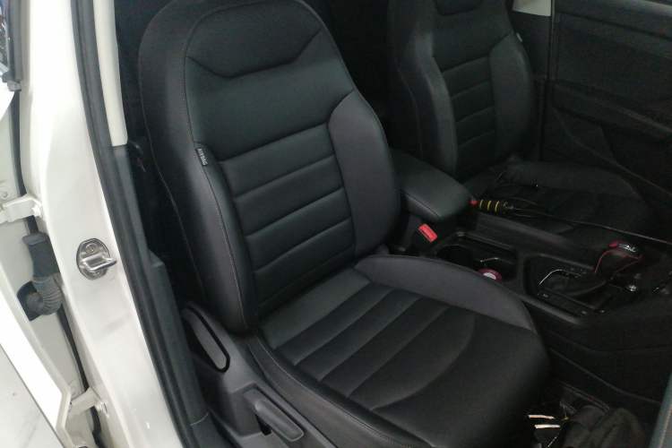 Used Volkswagen Tharu 2019 280TSI Two-Wheel Drive Luxury Edition China V Standard