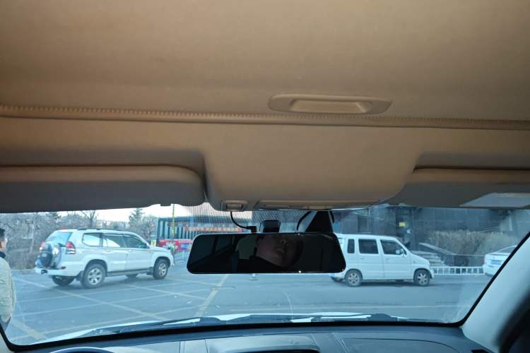 Used Mitsubishi Pajero Sport 2013 3.0L Automatic 4x4 Flagship Edition Headliner