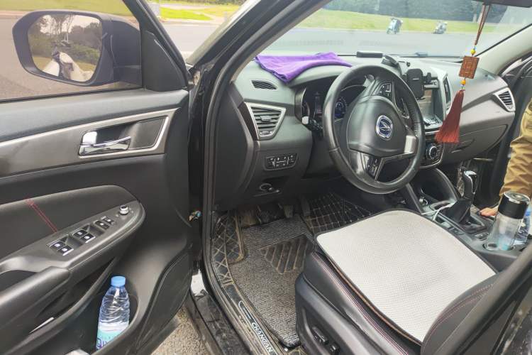 Used CHANGAN CS75 2014 2.0L Manual Leading Version China IV Standard
