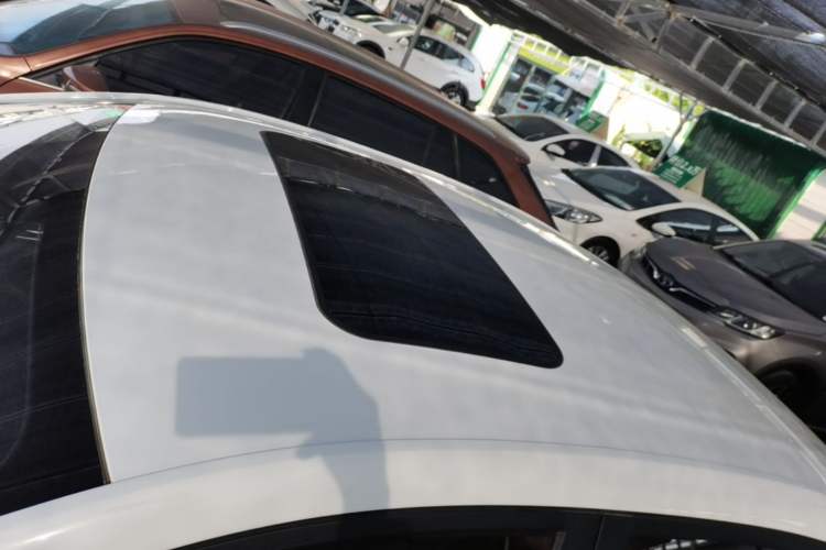 Used Roewe i5 2019 1.5L Manual 4G Connectable Langhao Edition