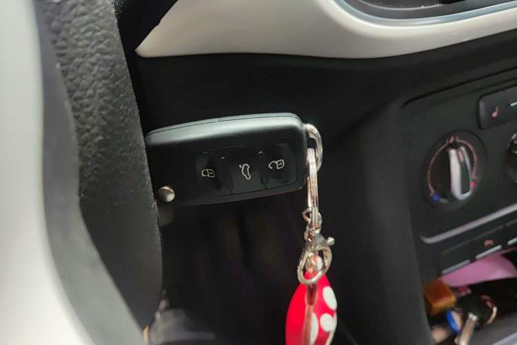 Used Volkswagen Beetle 2014 1.4TSI Comfort Model
