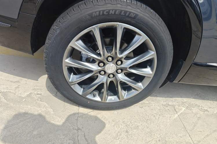 Used Buick Enclave 2020 28T Two-Wheel Drive Prestige Version