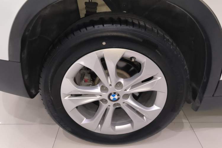 Used BMW X1 2016 sDrive18Li Premium Edition