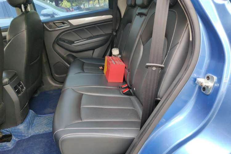 Used Roewe RX5 2016 20T Two-Wheel Drive Automatic Internet Smart Edition