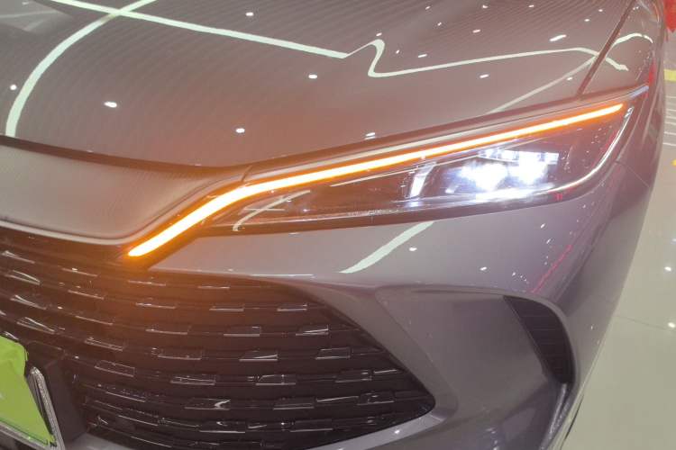 Used BYD Song L DM-i 2024 112 km Leading Edition Left Front Headlight