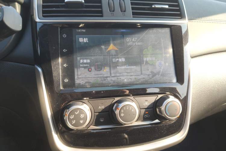 Used Nissan Tiida 2019 1.6L CVT Smart Enjoyment Version China VI Standard Audio And AC Panel