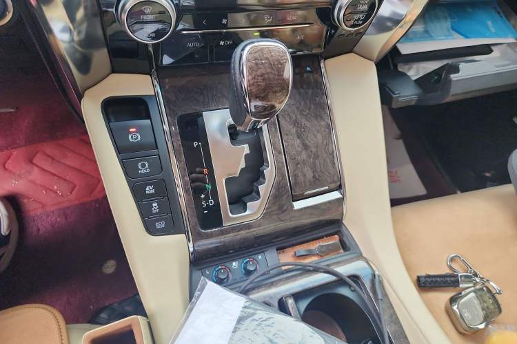 Used Toyota Vellfire 2020 Dual-Engine 2.5L HV Prestige Edition