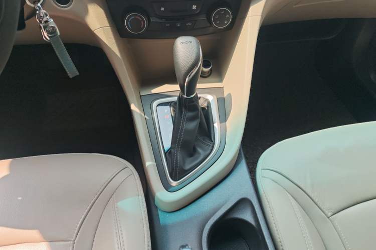 Used Buick GT 2018 15T Dual-Clutch Elite Model China V Standard
