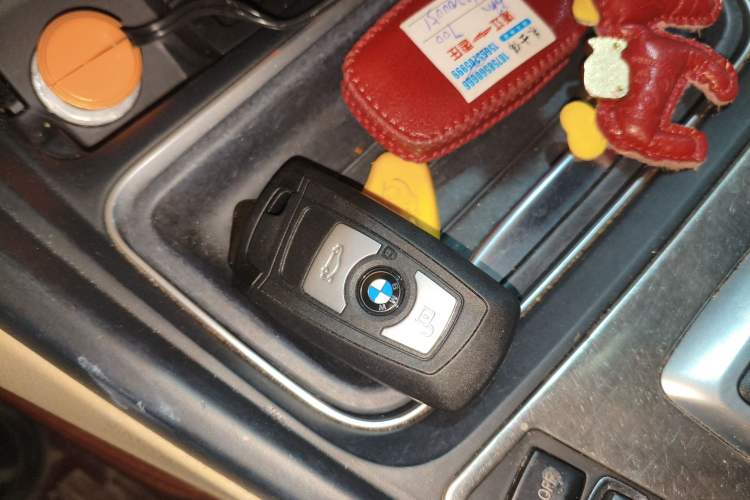 Used BMW 3 Series 2014 320Li Fashion Model