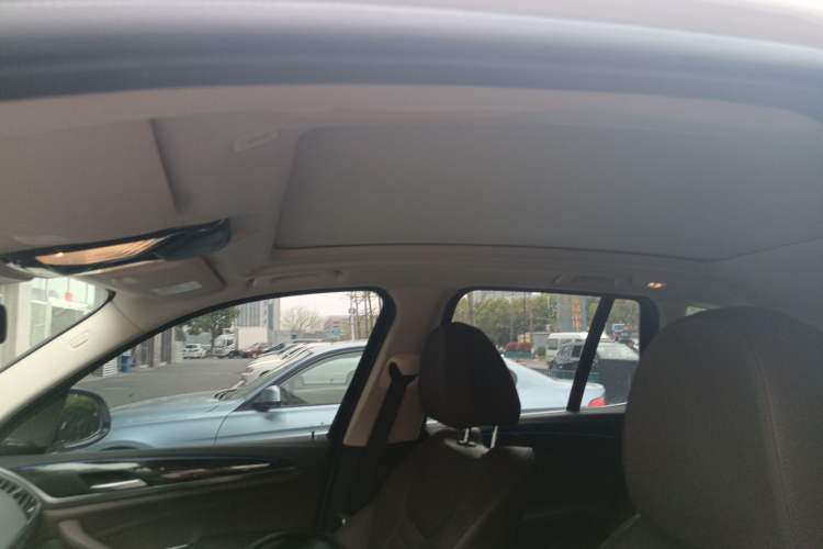 Used BMW X3 2021 xDrive30i Luxury Model with M Sport Package
