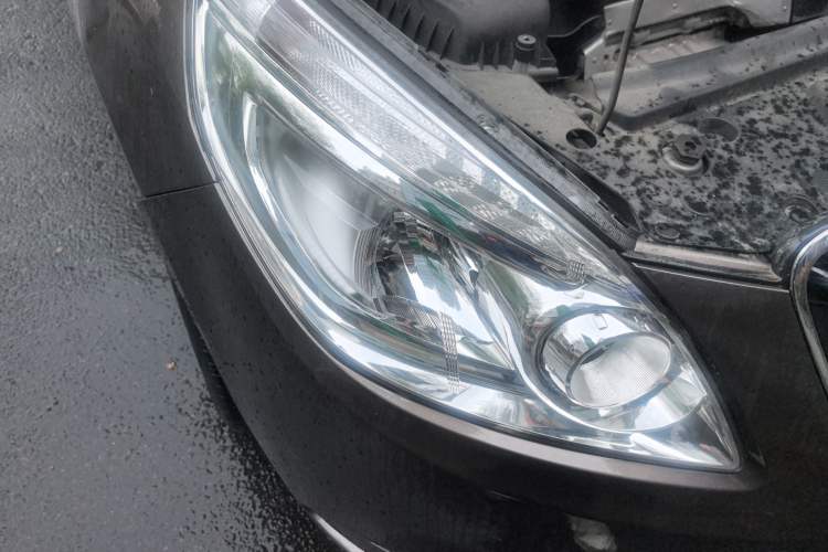 Used Buick GL8 2017 25S Luxury Version China V Standard Right Front Headlight