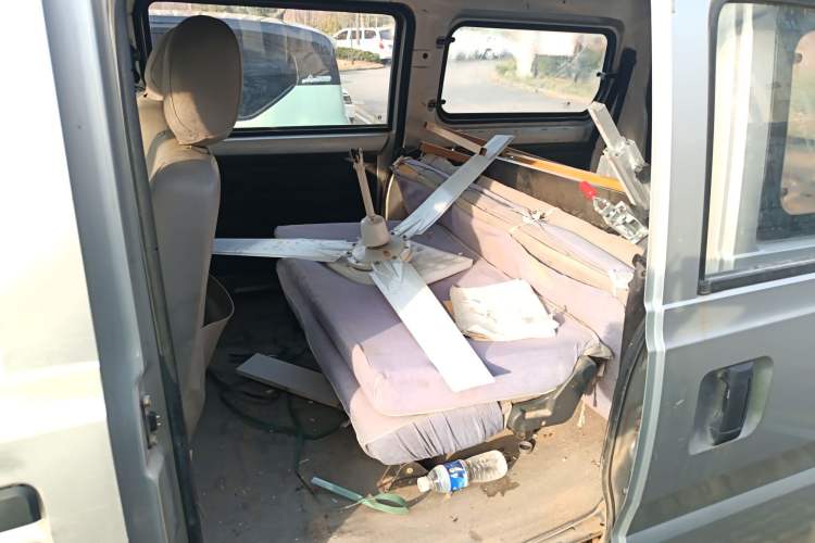 Used BAIC Weiwang 306 2011 1.3L base model 7 seats
