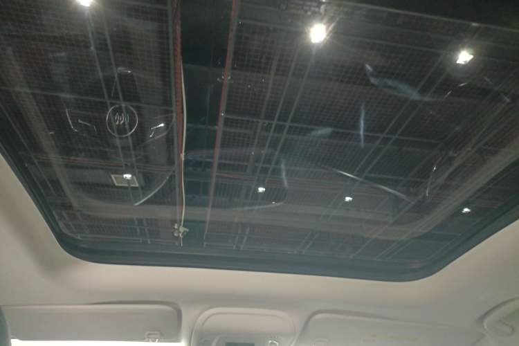 Used Buick Envision 2025 25T Entry-Grade Platinum Edition Headliner