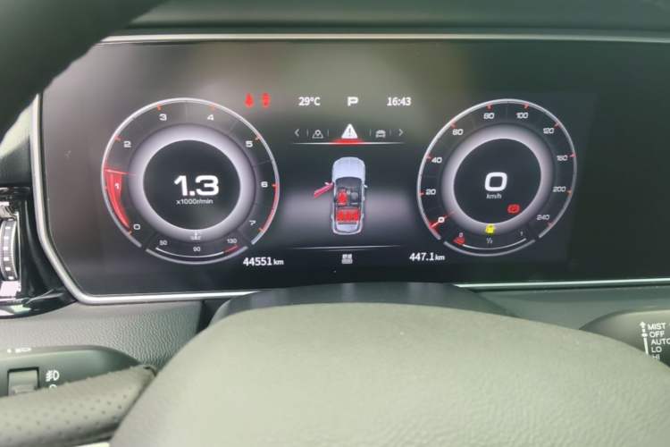 Used Hongqi HS5 2022 Revised Version 2.0T Smart Connect Flagship Edition
