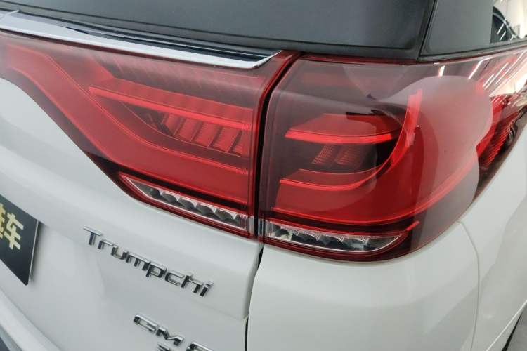 Used GAC Trumpchi M8 2020 Flagship Model 390T Deluxe Edition Right Rear Taillight