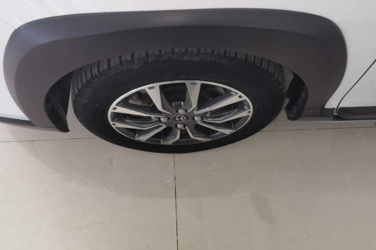 Used Toyota YARiS L Zhi Xuan 2022 1.5L CVT Leading PLUS Edition