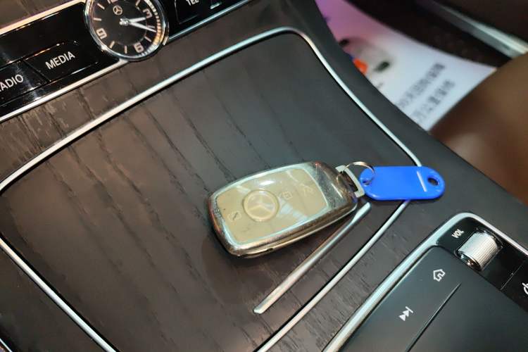 Used Mercedes-Benz E-Class 2019 Restyled E 300 L Sporty and Stylish Edition