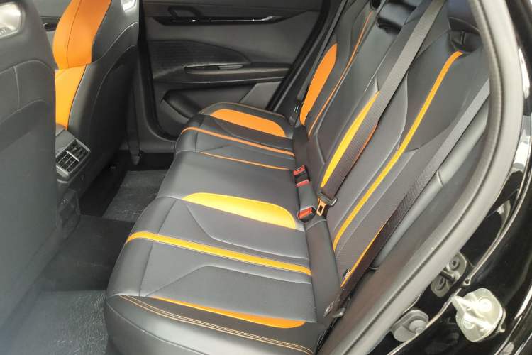 Used CHANGAN UNI-V 2024 1.5T Prestige Sport Edition
