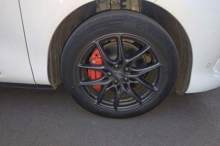 Used IM LS6 2025 Lingxi Intelligent Driving Edition Right Front Wheel Hub