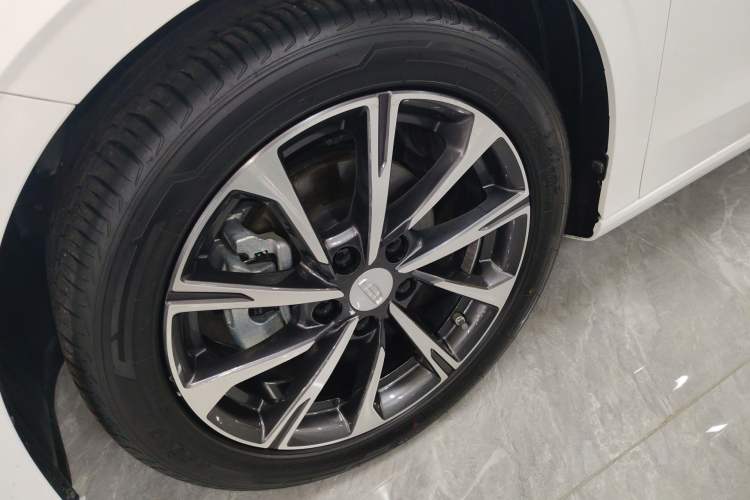 Used Geely Auto Emgrand 2025 4th Generation 1.5L CVT Flagship Version