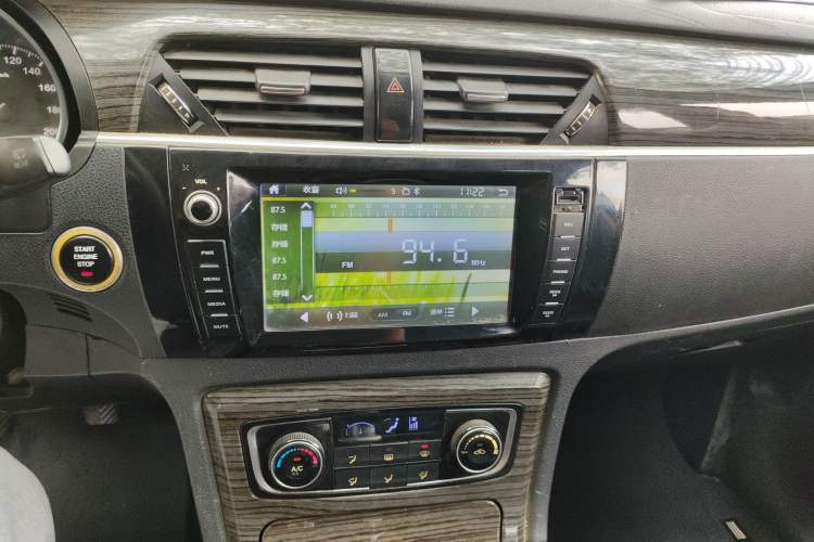 Used Zotye T600 2016 1.5T Manual Elite Edition Audio And AC Panel