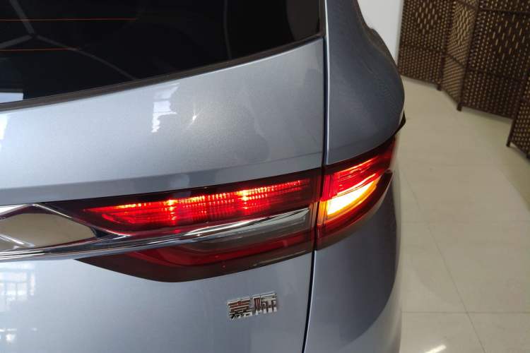 Used Geely Auto Jiajie 2019 1.5TD MHEV DCT Yaoxiang Edition Exterior 3