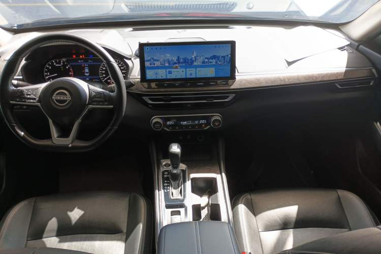 Used Nissan Teana 2022 2.0L XL-TLS Enjoyment Edition Center Console