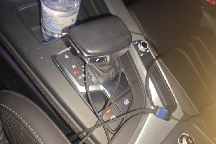 Used Audi A4L 2022 40 TFSI Luxury Dynamic Model